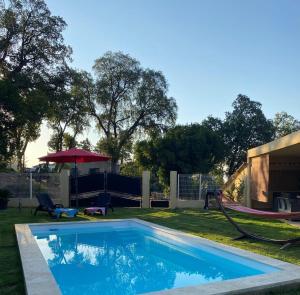 Appartements Agreable rez de jardin avec Piscine et Jacuzzi : photos des chambres