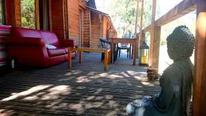 chalet 4 à 6 pers à la campagne 15 mn plages et Ajaccio grand terrain arboré calme assuré - Afa