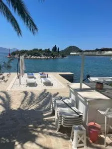 Apartment Ema - Blace