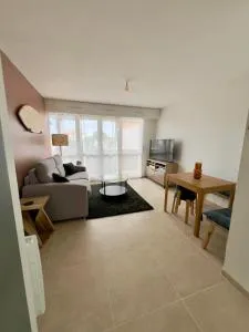 Studio rénové proche de la plage - 塔尔诺斯