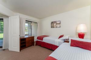 Tennis Village at Wapato Point Resort