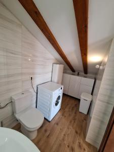 Apartments Šišević - Comfort Apartments with Balconies and Sea View