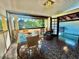 Casa em condomínio Luxuoso de Angra dos Reis que comporta até 8 pessoas. - Bananal