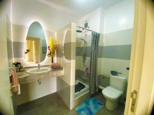 Vista Nest Home - Imi Ouaddar bien équipé avec terrasse