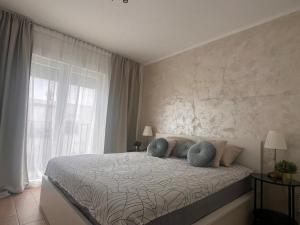 Blue Manor Apartment