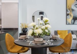 Elegant 1BR Getaway in Bella Rose, Al Barsha