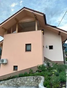 Apartma Sivka - Plešce