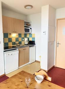 Résidence Pistes - APPARTEMENT 2 PIECES 4 PERSONNES MAE-9754