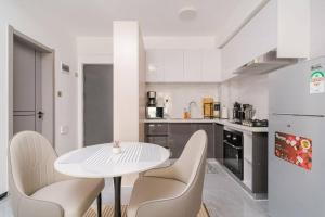 Homely and beautiful 1 bedroom Apartment