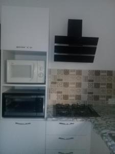 à louer maison à la corniche les grottes de bizerte