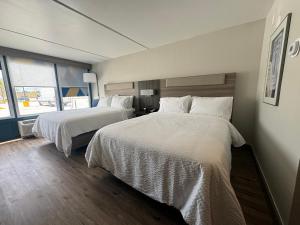 Holiday Inn Express Corpus Christi - Beachfront by IHG