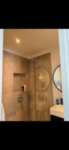 Fully renovated two bedroom apartment in the centre of Amsterdam