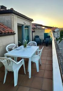 Atico con terraza sanxenxo a 5 mn playa del silgar