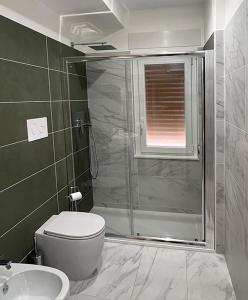 Milazzo Blu Fronte Spiaggia, Vista Eolie Verde