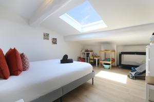 Appartements L'Ethnique 7p - Climatisation - Jardin - Parking - Salle de Sport : photos des chambres