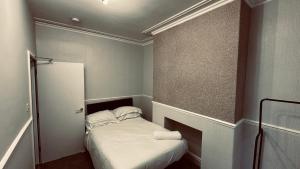 South Yorkshire House