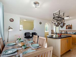 3 Bed in Hayle VILLA