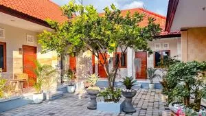 Adhi Homestay - Bualu