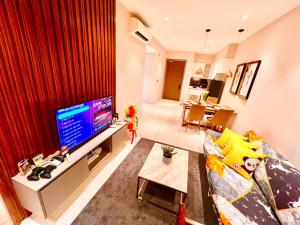 Legoland - HappyWonder Suite for Family ,Cozy, Wifi with Nice Garden Pool View!