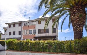Awesome Apartment In Falerna