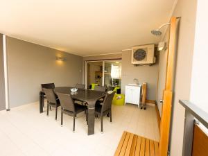 100 m from the beach with CABANA and JACUZZI included