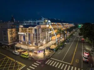 高雄旗津道沙滩酒店 - Ch'i-hou-t'ing