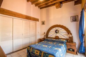 Casa de campo, jardín con juegos privado