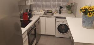 Cosy apartment close Eiffel Tower