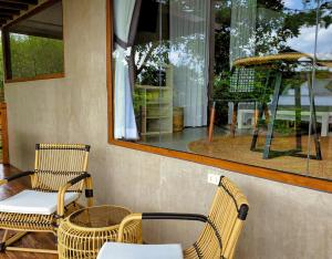 Sofias Lake Resort
