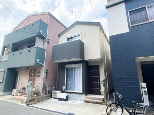 Guest House 橘 関西空港直通,2階建て丸ごと貸切,難波,道頓堀まで1駅5分