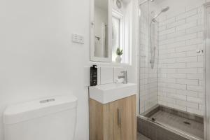 Windsor Apartments by Urban Rest