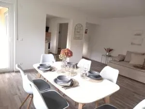 Moderne Wohnung in der Nähe des Badestrandes - Degelstein