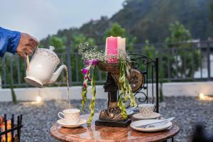 SaffronStays Bourbon - 2BR luxury villa with garden, BBQ, bonfire & valley views near Naukuchiatal & Bhimtal Lake