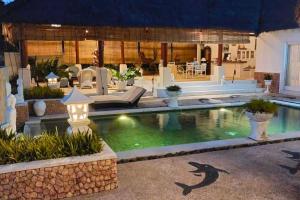 Ravania 1 BR Classic Queen Room Single ZN138