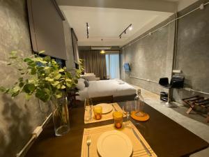 The Loft House Sathorn 9