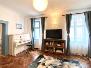 Central Pianissimo Apartment