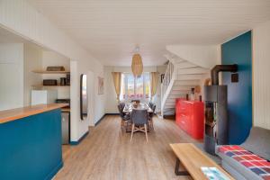 Maisons de vacances A 190m de la plage, hyper centre, maison pour 8 : photos des chambres