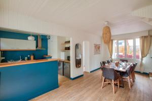 Maisons de vacances A 190m de la plage, hyper centre, maison pour 8 : photos des chambres