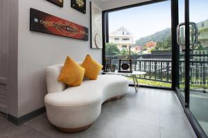 iCheck inn Darisa Patong