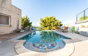 5 Bedroom Stunning Home In Zman - Luka