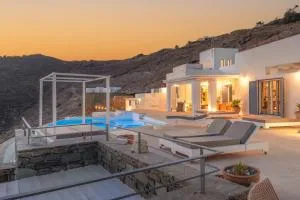 Blueros Luxury Villa - Liaropá