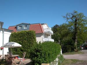 Akazienhaus 2
