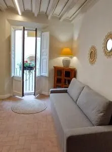 FeelhomeVic, Apartamento centro historico - Tona