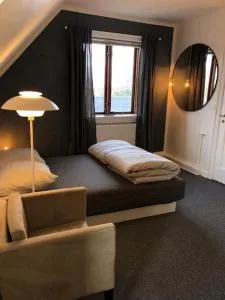 Flot værelse tæt ved transport i en skøn villa - Herlev