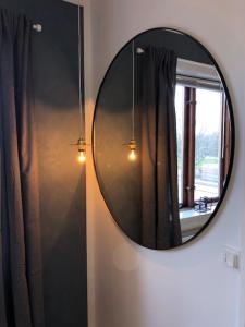 Flot værelse tæt ved transport i en skøn villa