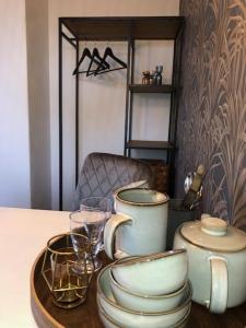 Flot værelse tæt ved transport i en skøn villa