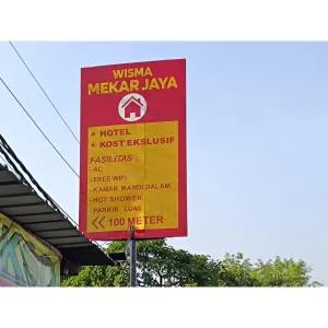 Wisma Mekar Jaya near Solo Safari Mitra RedDoorz - 塔旺曼谷