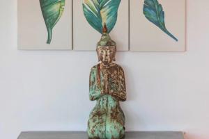 Jiwatrisna 6 BR Private Pool Villa ZN143