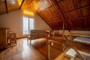 Hilltop 3BHK Cottage l Camp Bagicha