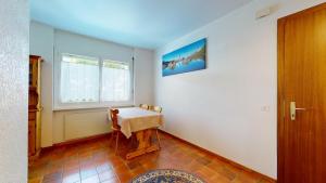 One-bedroom apartment in a quiet neighborhood